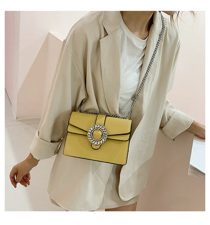 Elegant Crystal Shoulder Bag