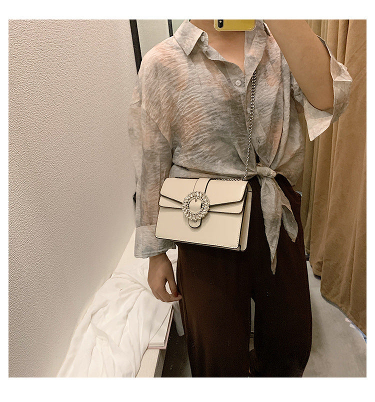 Elegant Crystal Shoulder Bag