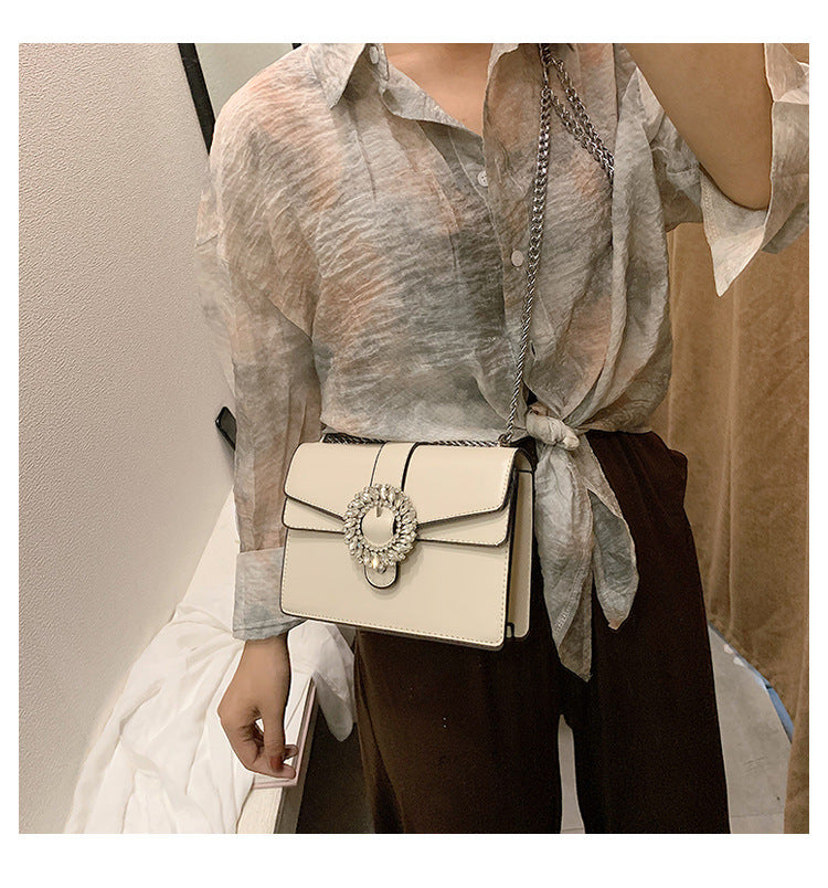 Elegant Crystal Shoulder Bag